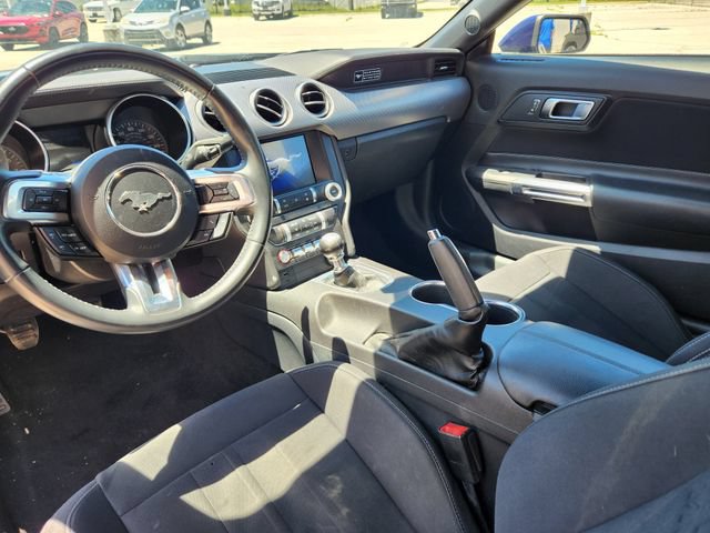 Used 2020 Ford Mustang GT w/ Equipment Group 301A RWD image 9
