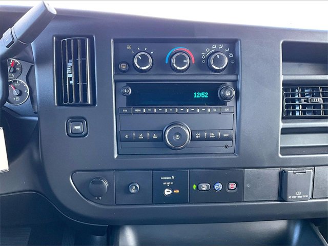 Used 2025 Chevrolet Express 3500 LS image 17
