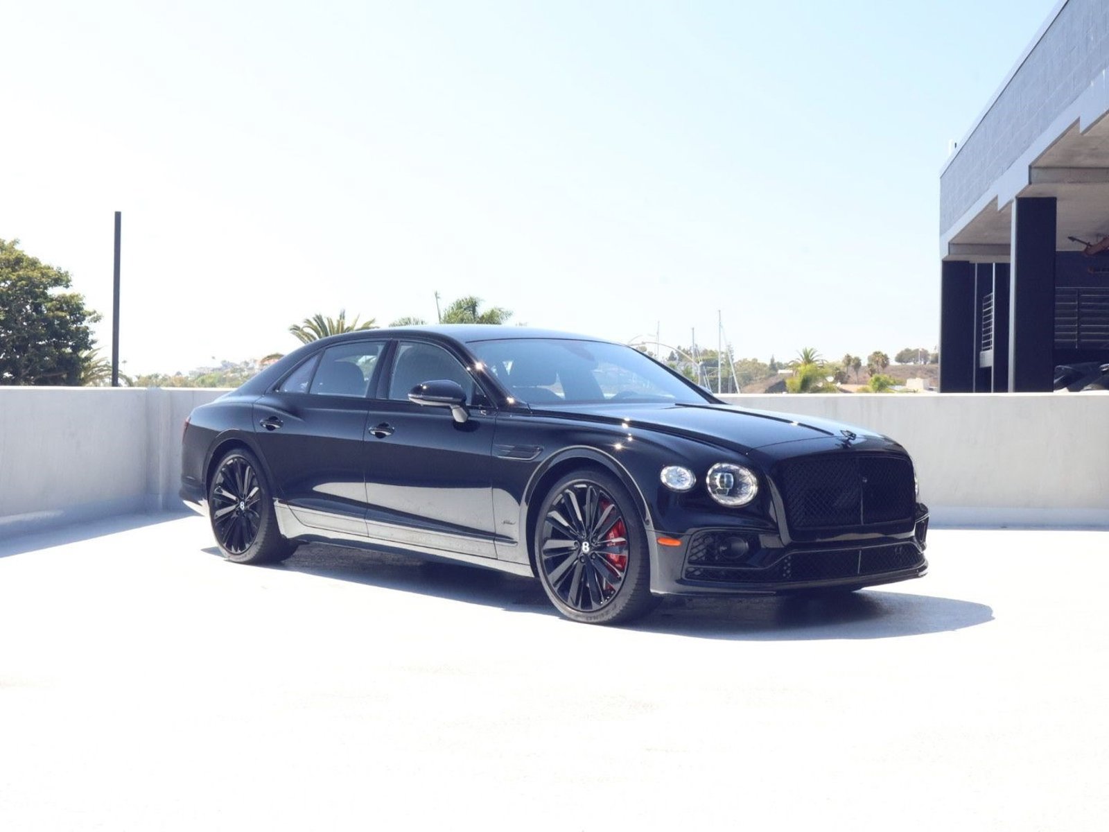 Certified 2024 Bentley Flying Spur W12 AWD/4WD image 1