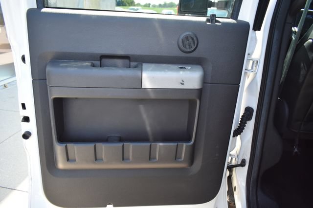 Used 2016 Ford F250 Lariat w/ Lariat Ultimate Package AWD/4WD image 39