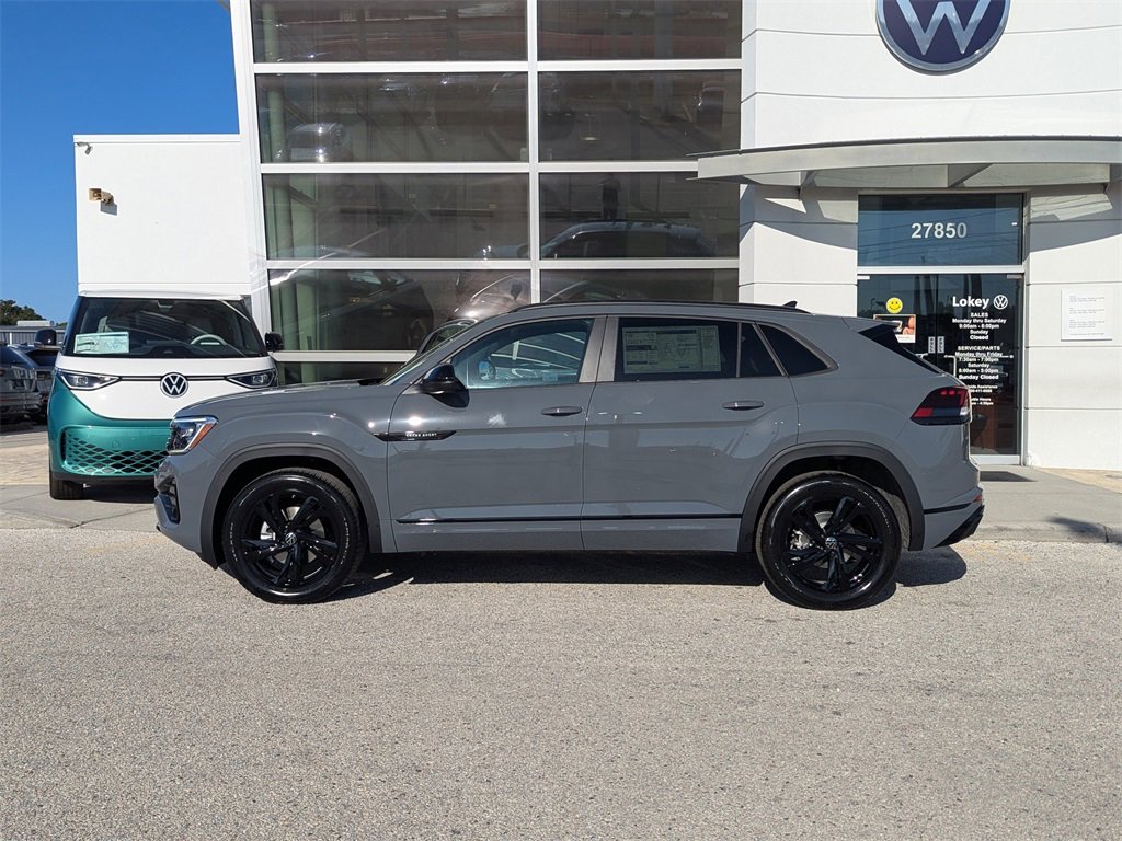 New 2026 Volkswagen Atlas Cross Sport SEL R-Line image 5