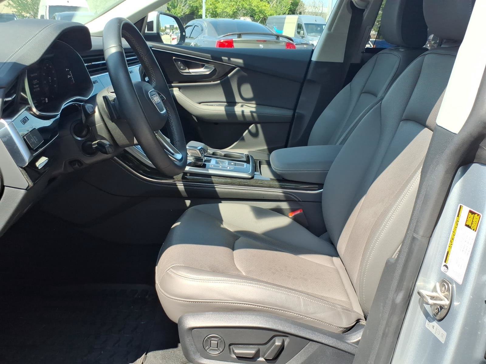 Used 2025 Audi Q8 Premium Plus w/ Premium Plus Package AWD/4WD image 12
