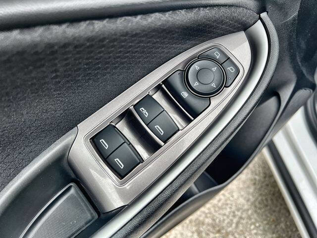 Used 2022 Chevrolet Malibu LT w/ Redline Edition image 22