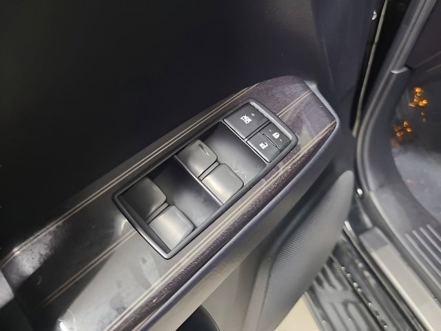 Used 2021 Lexus GX 460 Premium w/ Premium Package AWD/4WD image 27