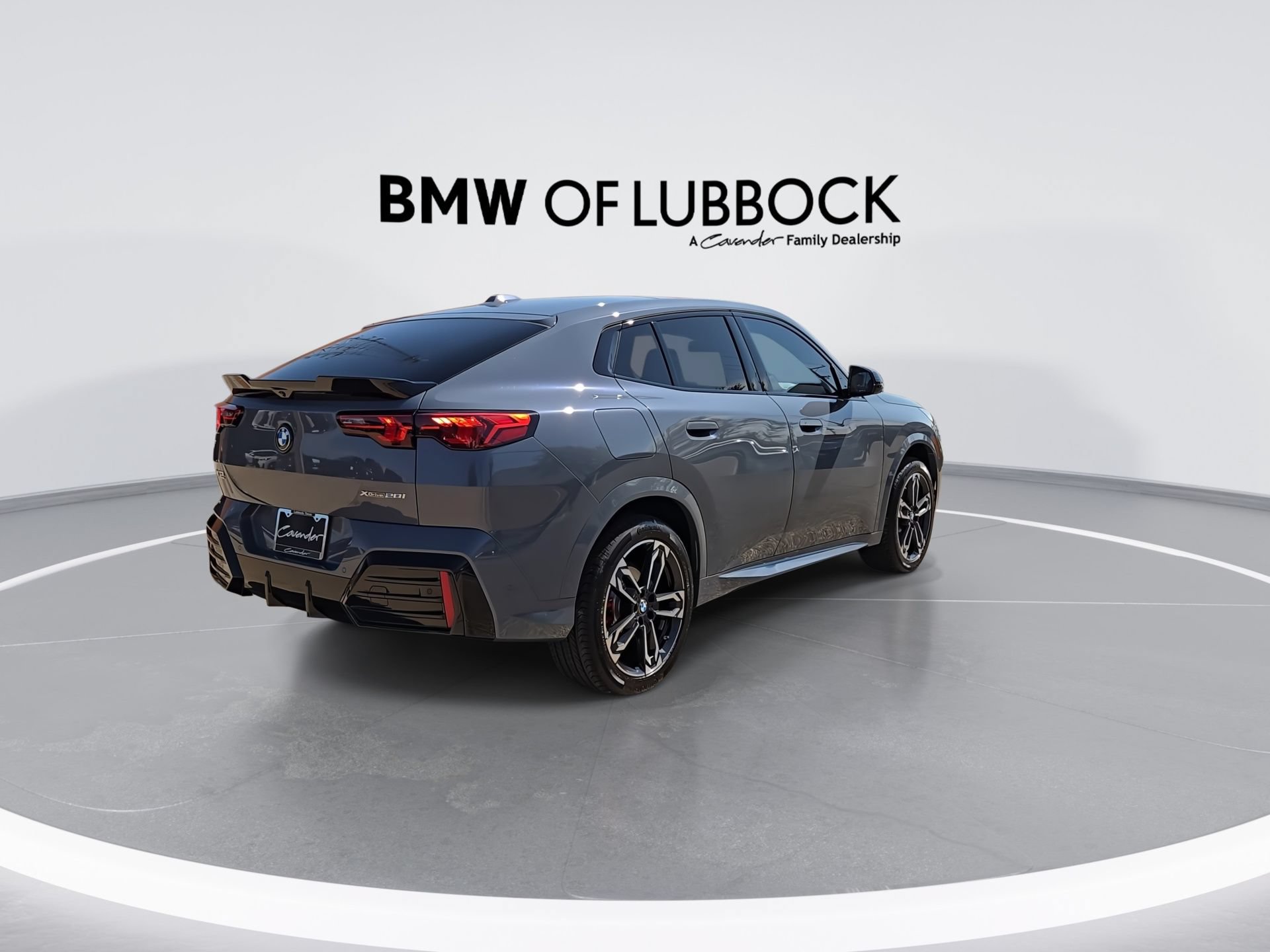 New 2026 BMW X2 xDrive28i w/ Technology Package AWD/4WD image 8