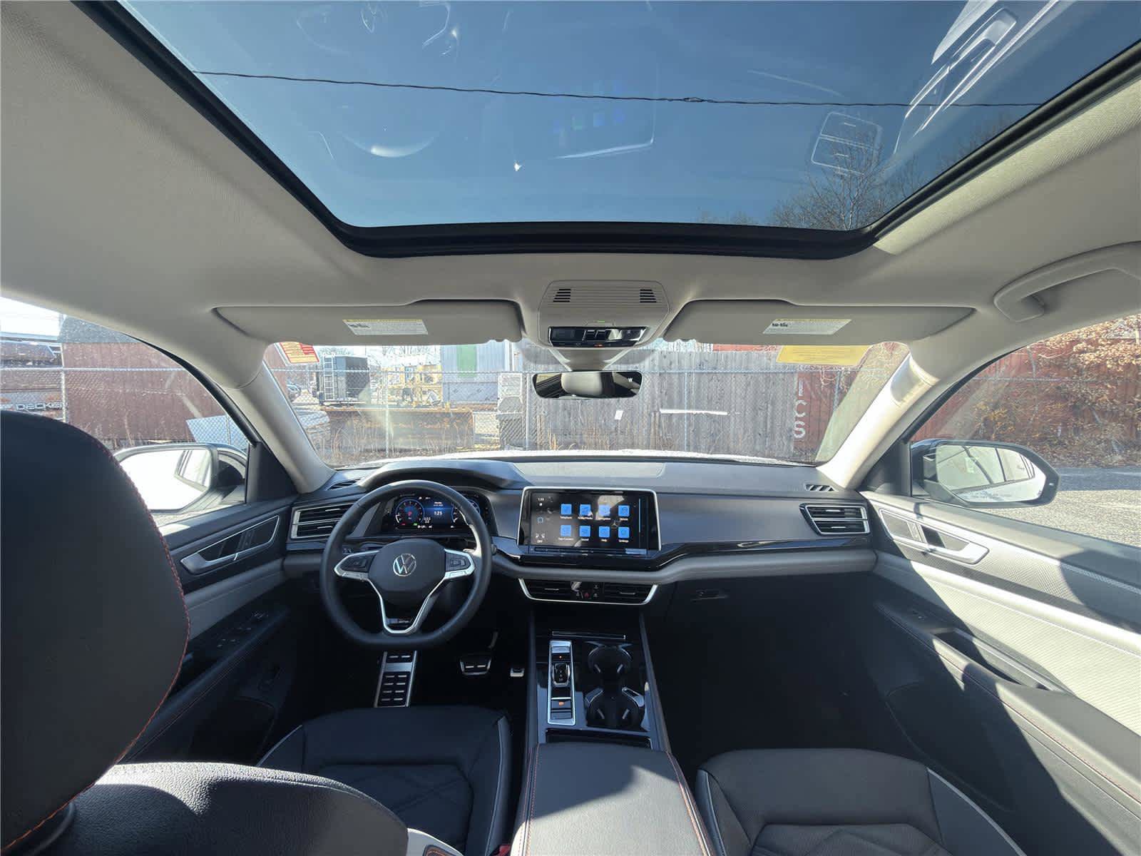 New 2026 Volkswagen Atlas Peak Edition image 21