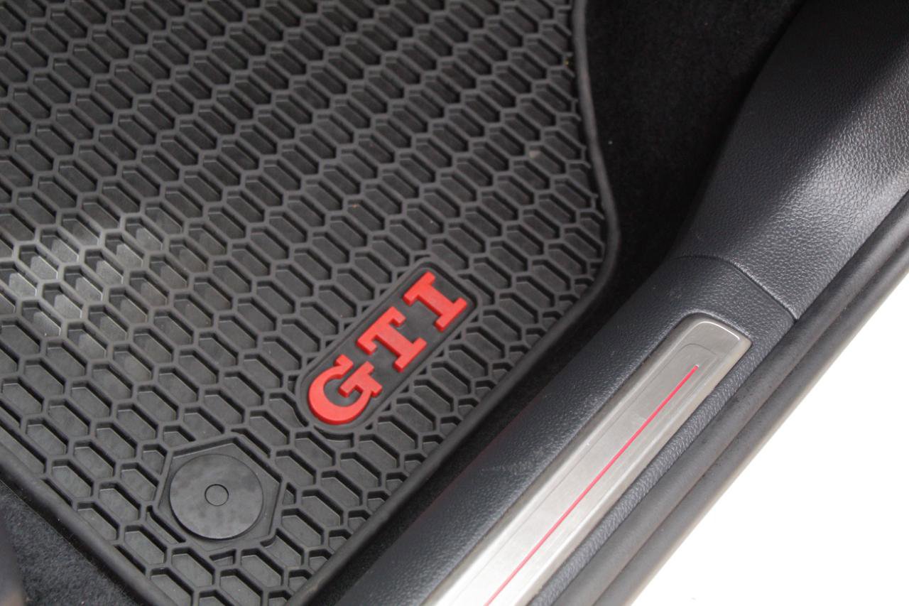 Used 2017 Volkswagen GTI S image 35