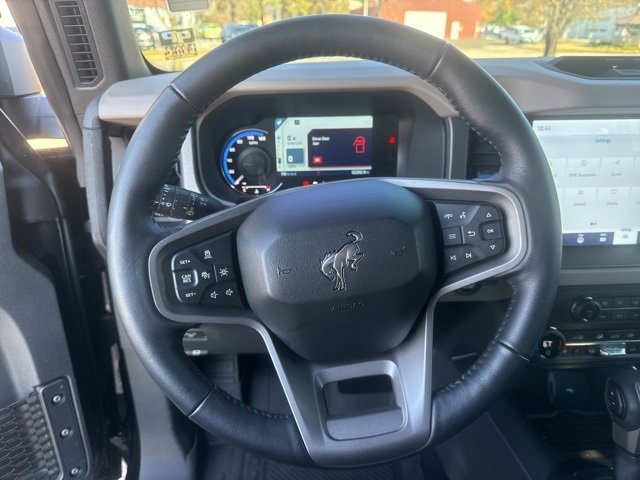 Used 2024 Ford Bronco Wildtrak image 27