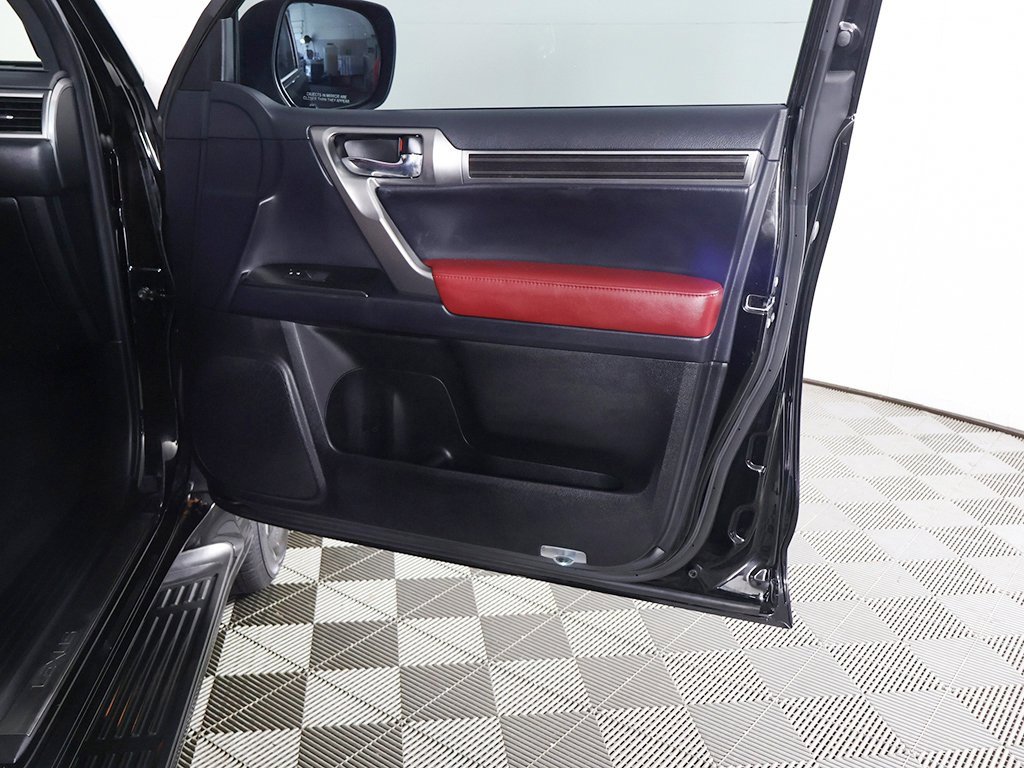Used 2023 Lexus GX 460 Premium image 29