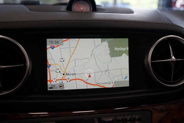 Used 2015 Mercedes-Benz SL 550 image 11