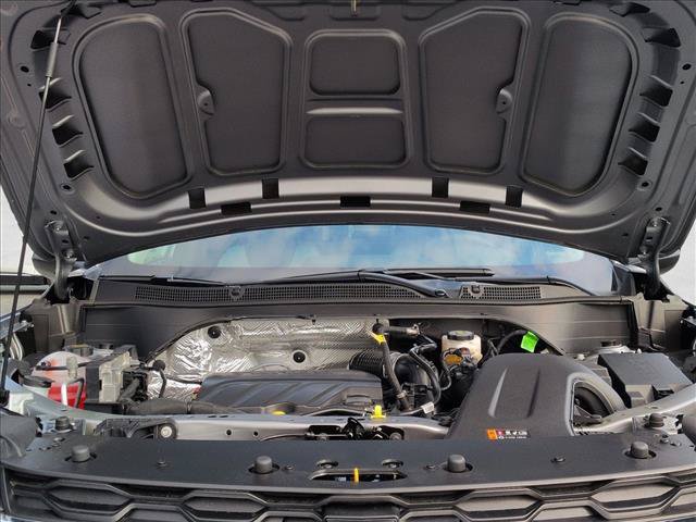 New 2026 Chevrolet Trax LS w/ LS Convenience Package FWD image 16