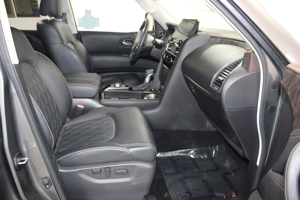 Used 2024 Nissan Armada Platinum w/ Captain's Chairs Package image 29