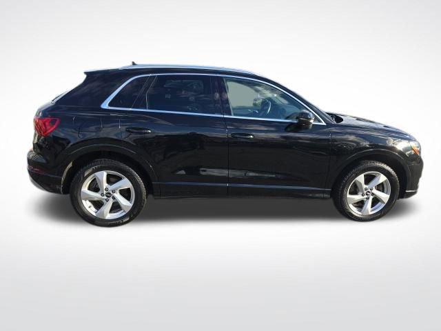Used 2021 Audi Q3 2.0T Premium w/ Convenience Package image 8