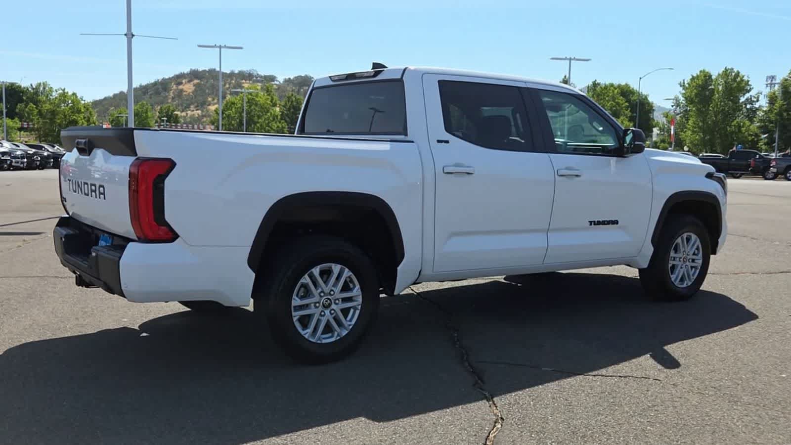 Used 2024 Toyota Tundra SR5 w/ SR5 Premium Package AWD/4WD image 8