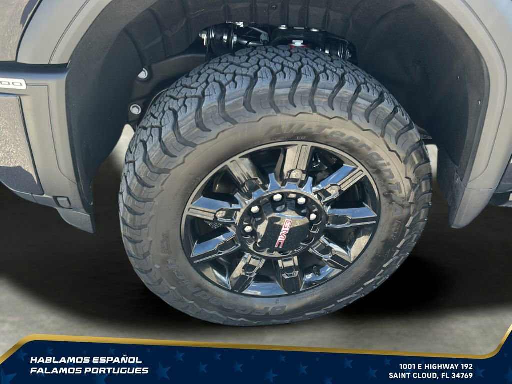 Used 2025 GMC Sierra 2500 AT4 w/ AT4 Premium Plus Package AWD/4WD image 37