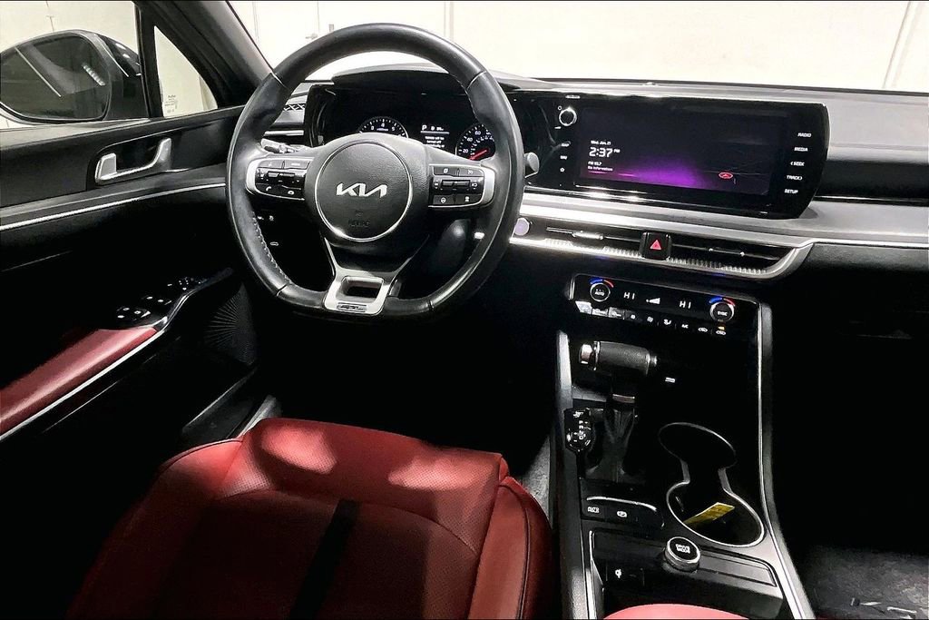 Used 2023 Kia K5 GT-Line w/ GT-Line Premium Package image 7