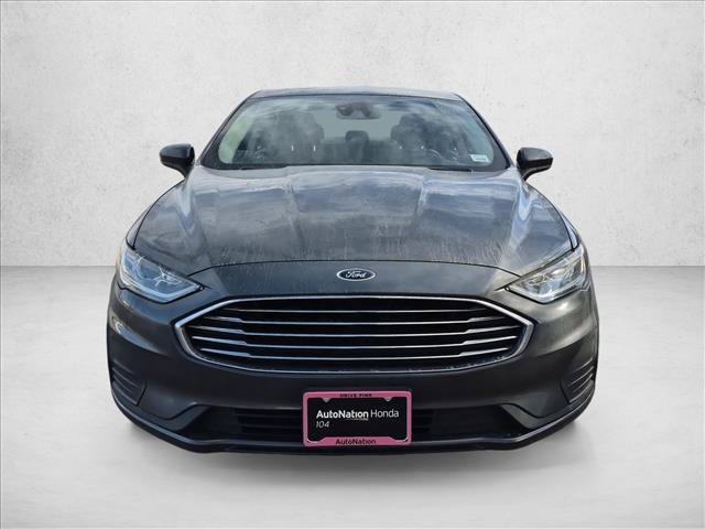 Used 2020 Ford Fusion SE FWD image 2