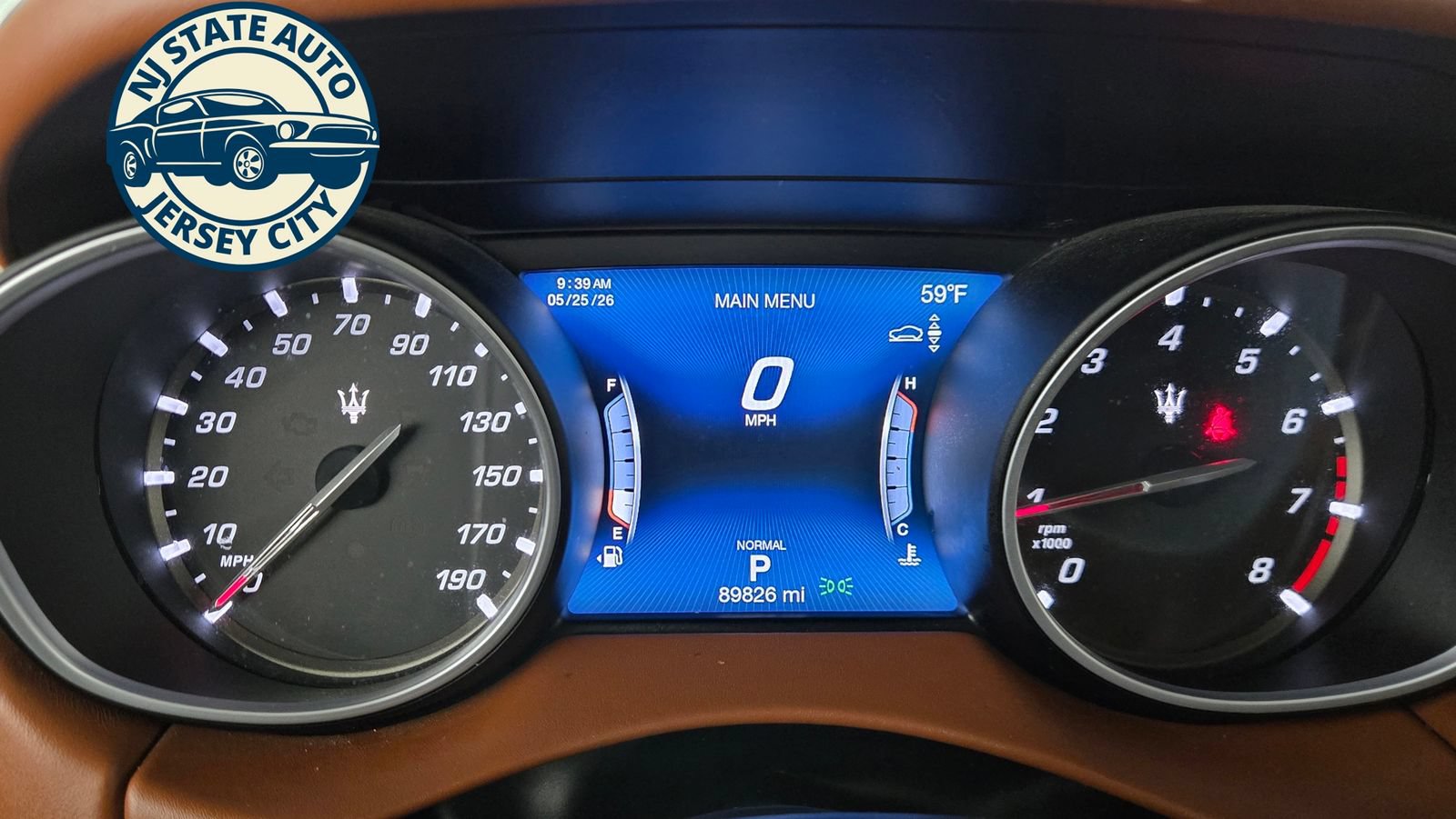 Used 2019 Maserati Levante GranLusso AWD/4WD image 12