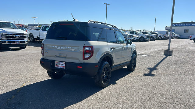 Certified 2025 Ford Bronco Sport Badlands AWD/4WD image 3