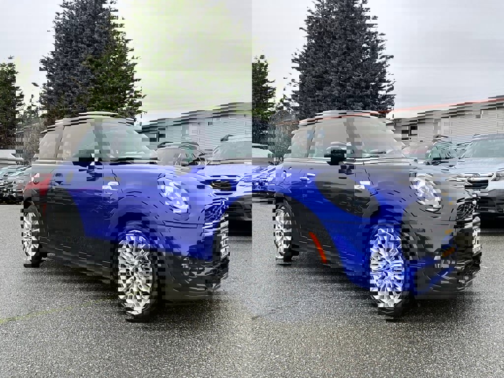 Used 2020 MINI Cooper S w/ Premium Package image 2