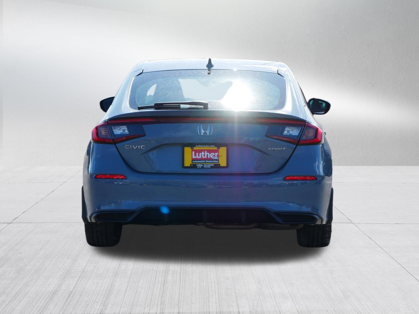 Used 2023 Honda Civic Sport image 6