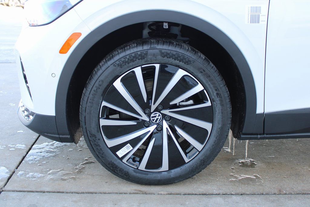 New 2026 Volkswagen ID.4 Pro image 17