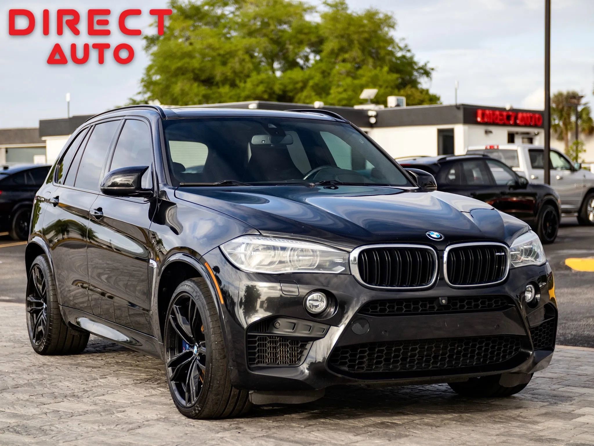 Used 2018 BMW X5 M w/ Executive Package image 1