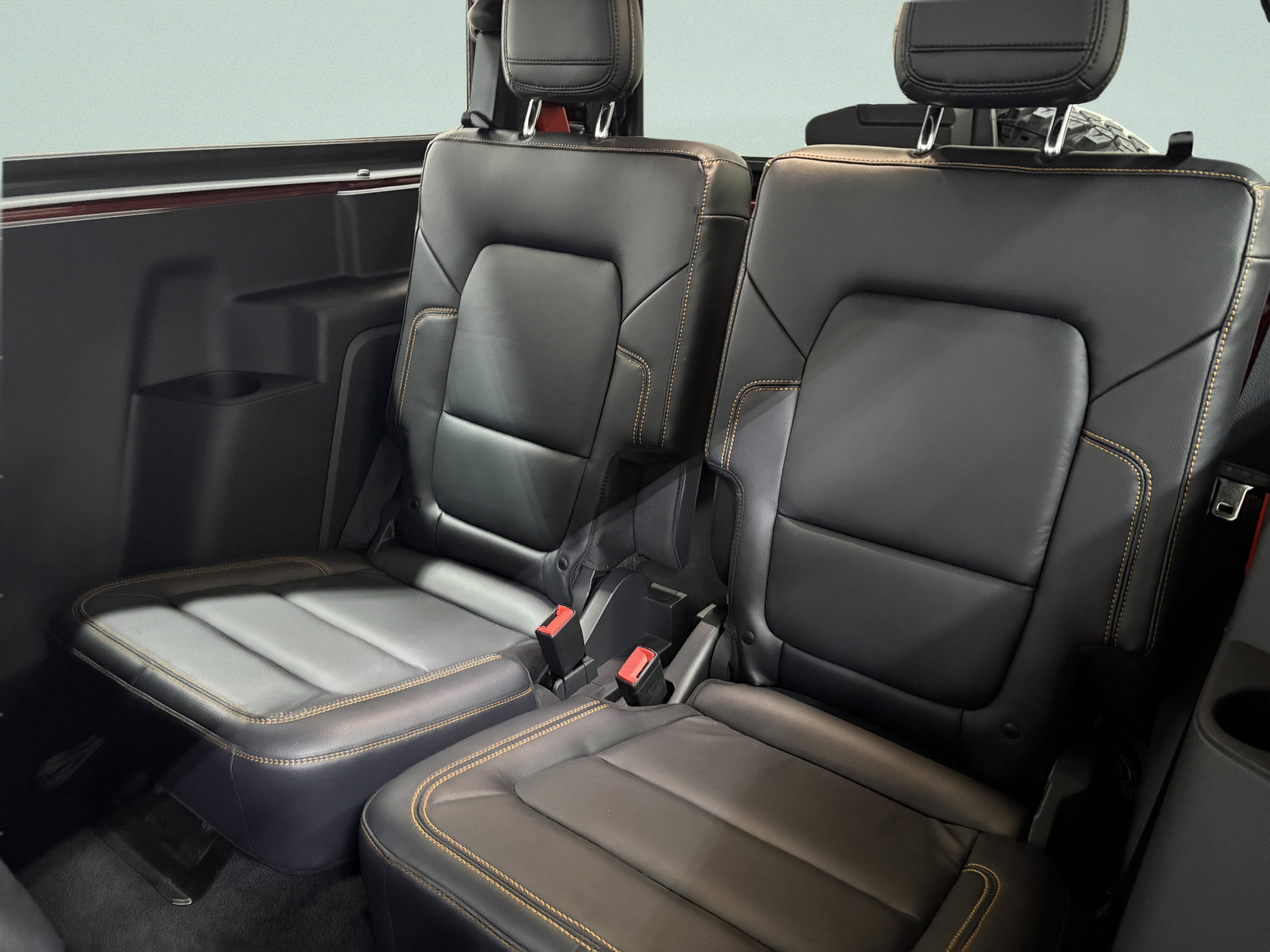 Used 2023 Ford Bronco Badlands image 12