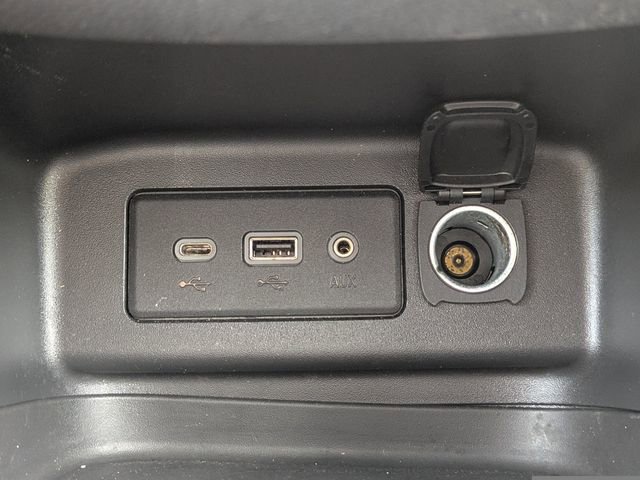 Used 2022 Chevrolet Equinox LT FWD image 30