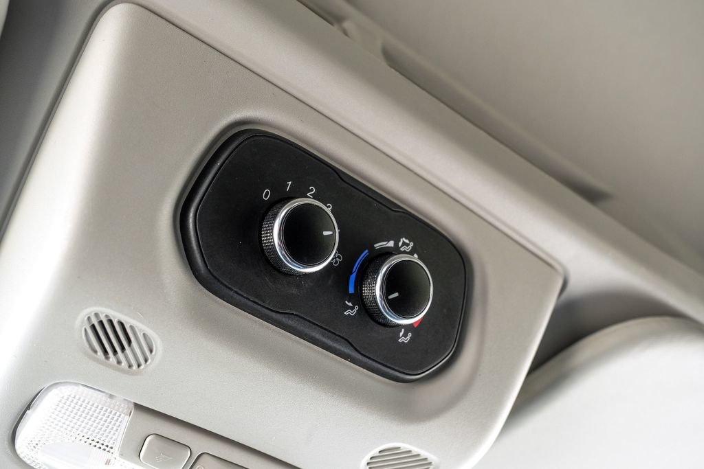 Used 2020 Ford Transit 350 XL RWD image 26