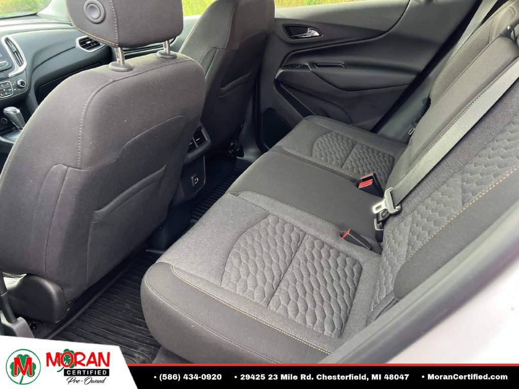 Used 2019 Chevrolet Equinox LT w/ Driver Convenience Package FWD image 12