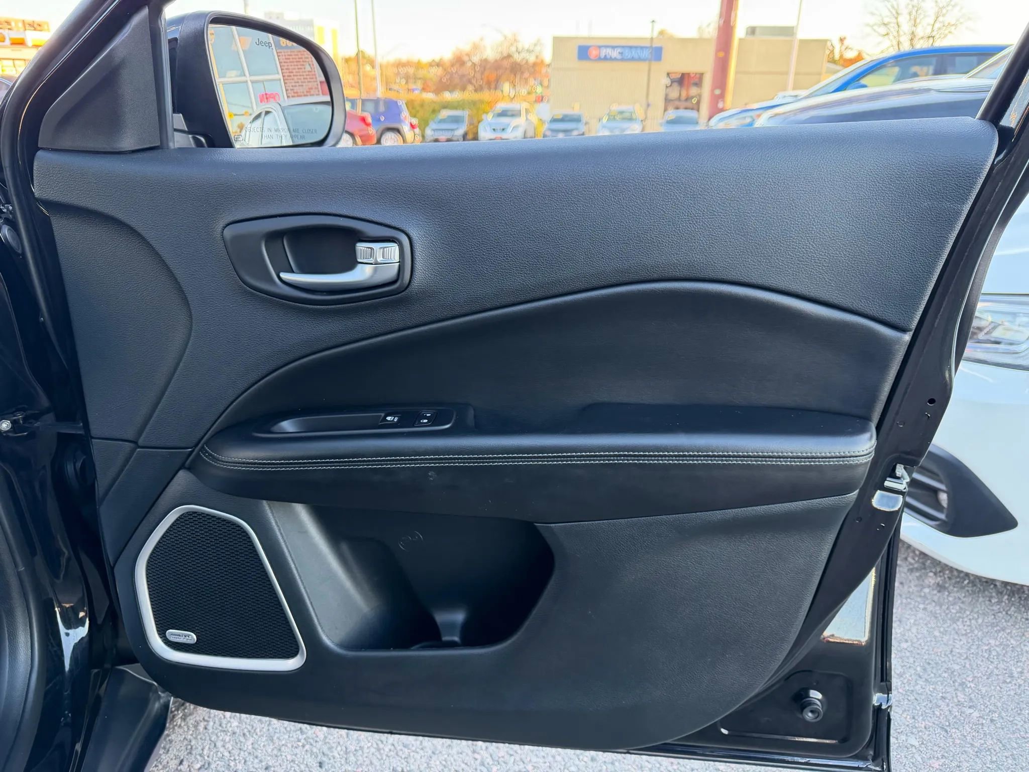 Used 2020 Jeep Compass High Altitude image 18