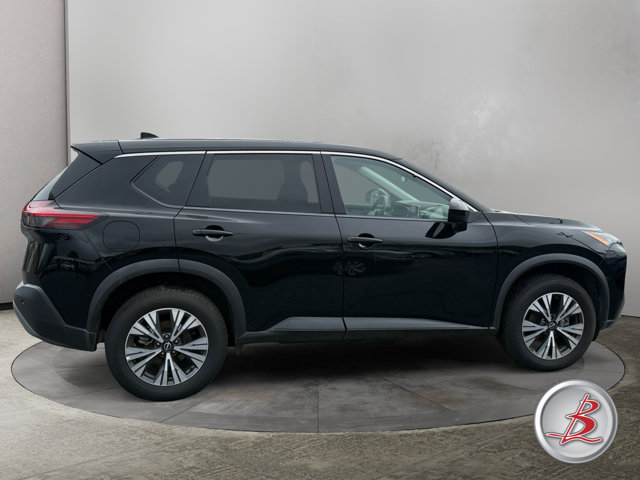 Used 2023 Nissan Rogue SV AWD/4WD image 8