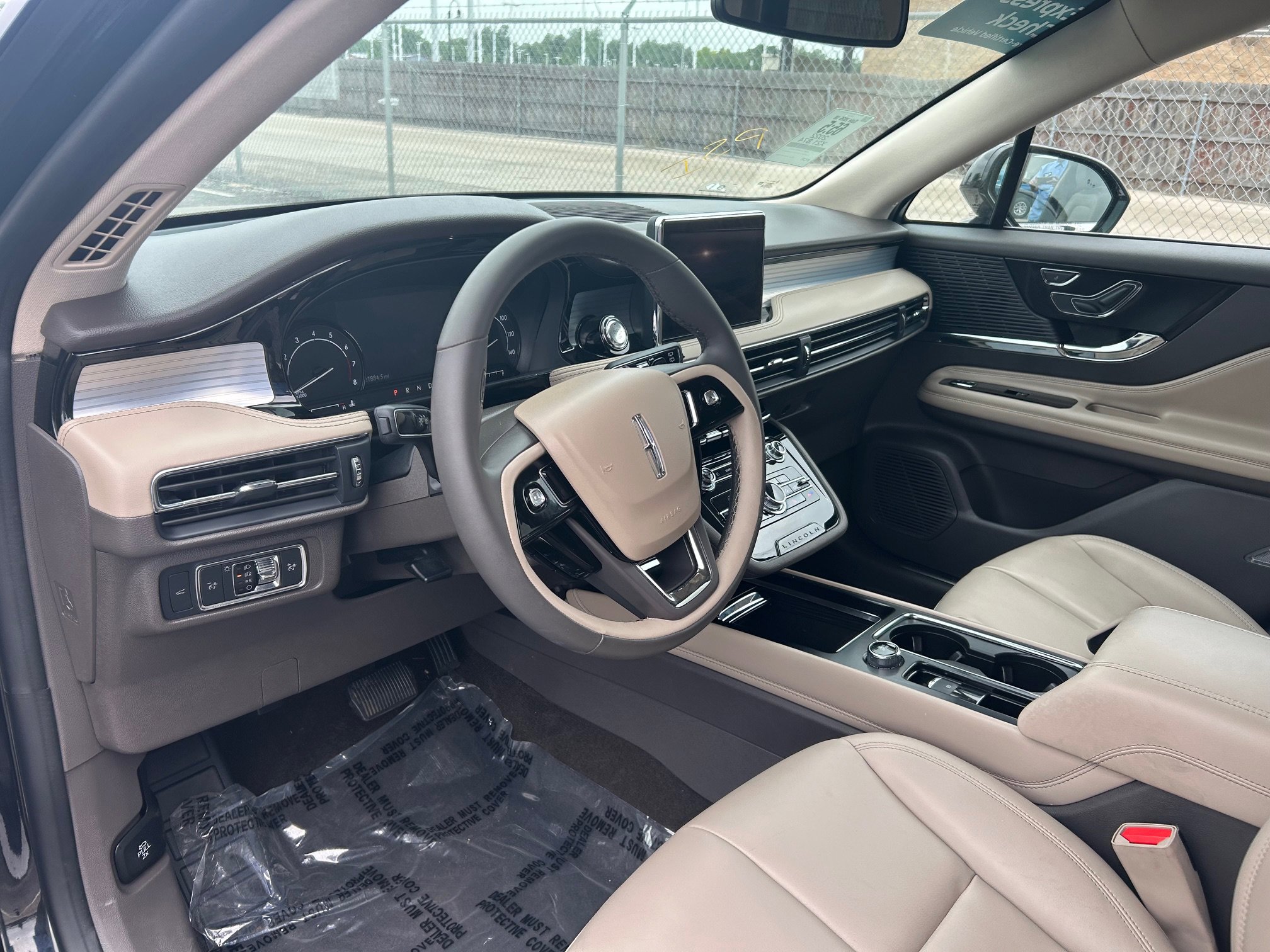 Used 2022 Lincoln Corsair FWD image 14