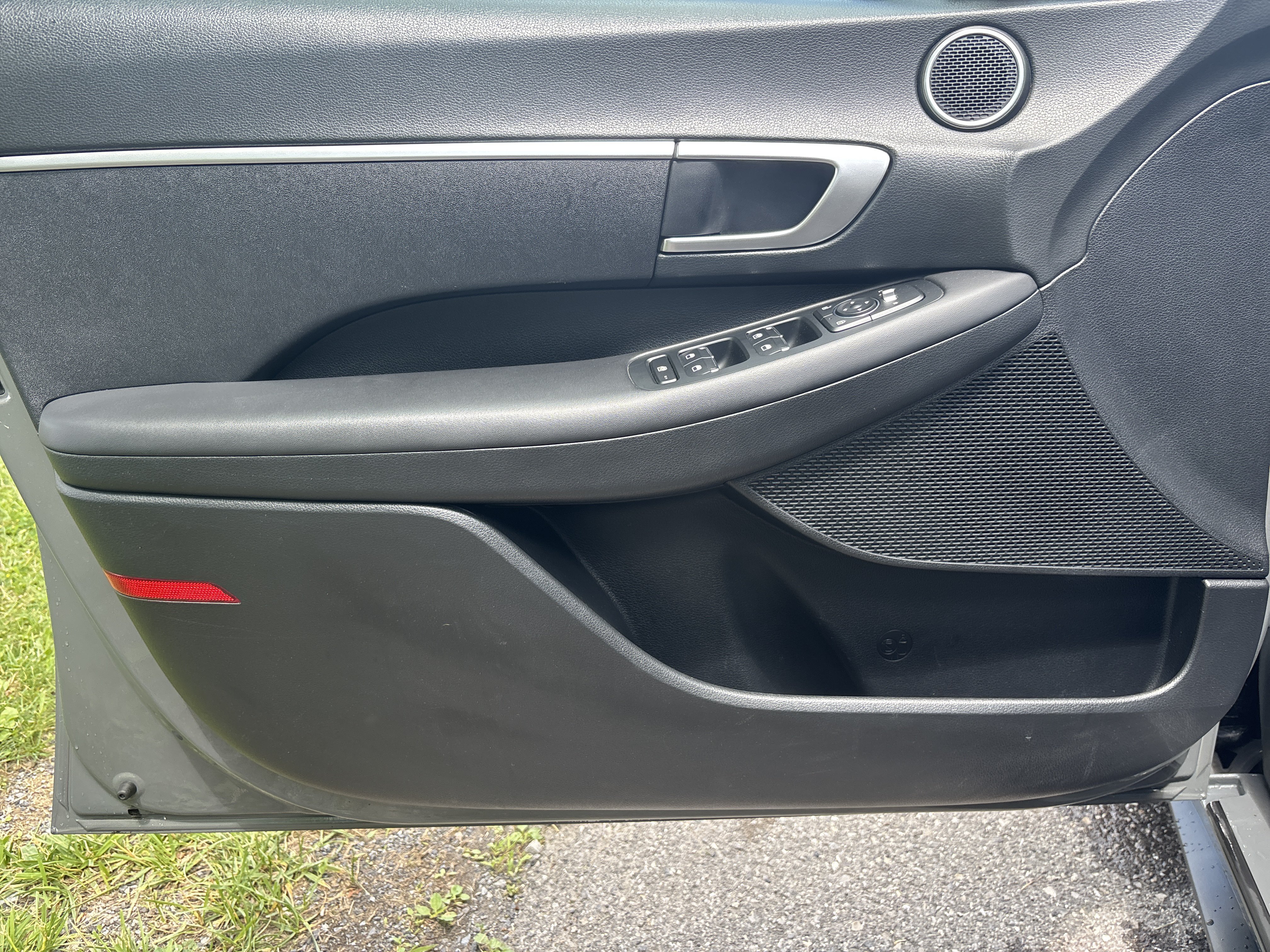 Used 2022 Hyundai Sonata SE FWD image 16