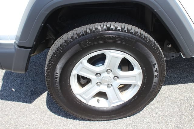 Used 2019 Jeep Wrangler Unlimited Sport S AWD/4WD image 33