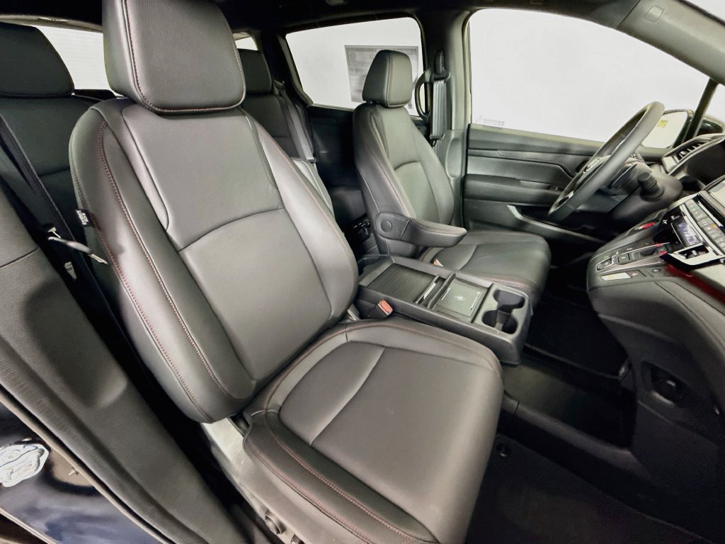 New 2026 Honda Odyssey Sport-L image 30