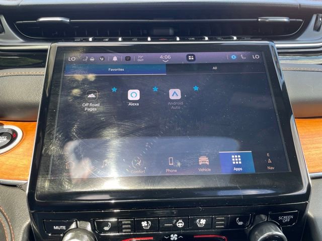 Used 2024 Jeep Grand Cherokee L Summit AWD/4WD image 19