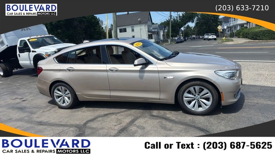 Used 2012 BMW 535i xDrive AWD/4WD image 8