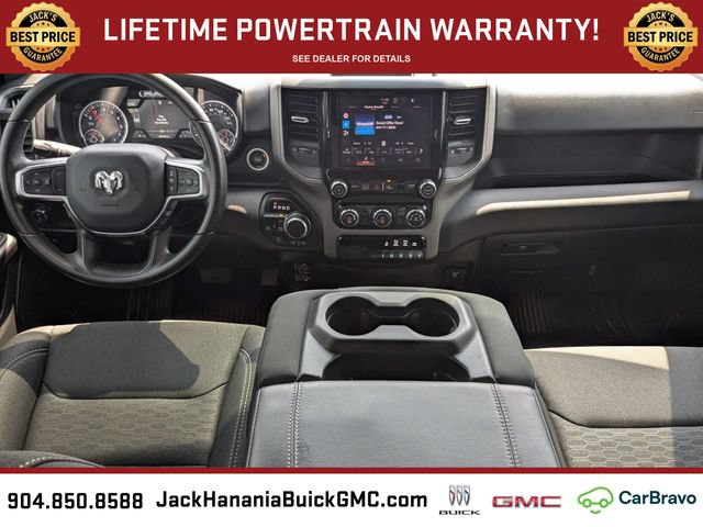 Used 2025 RAM 1500 Warlock AWD/4WD image 15