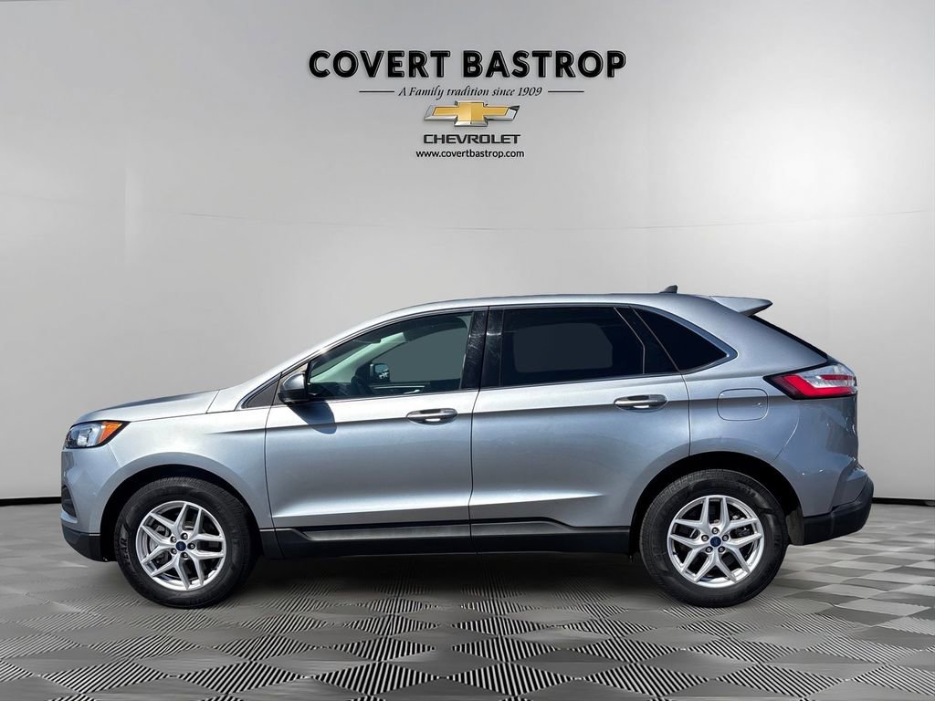 Used 2022 Ford Edge SEL AWD/4WD image 3