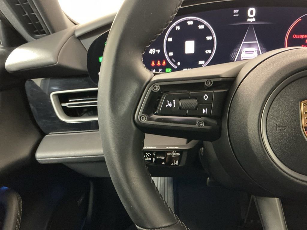 Used 2025 Porsche Taycan 4S image 15