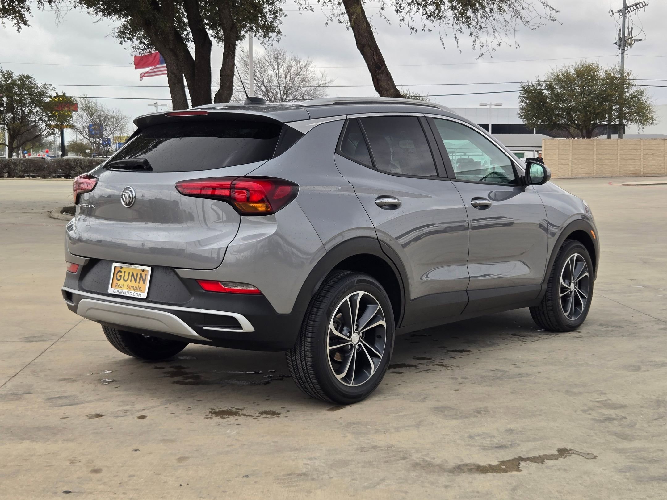 Certified 2023 Buick Encore GX Select image 3