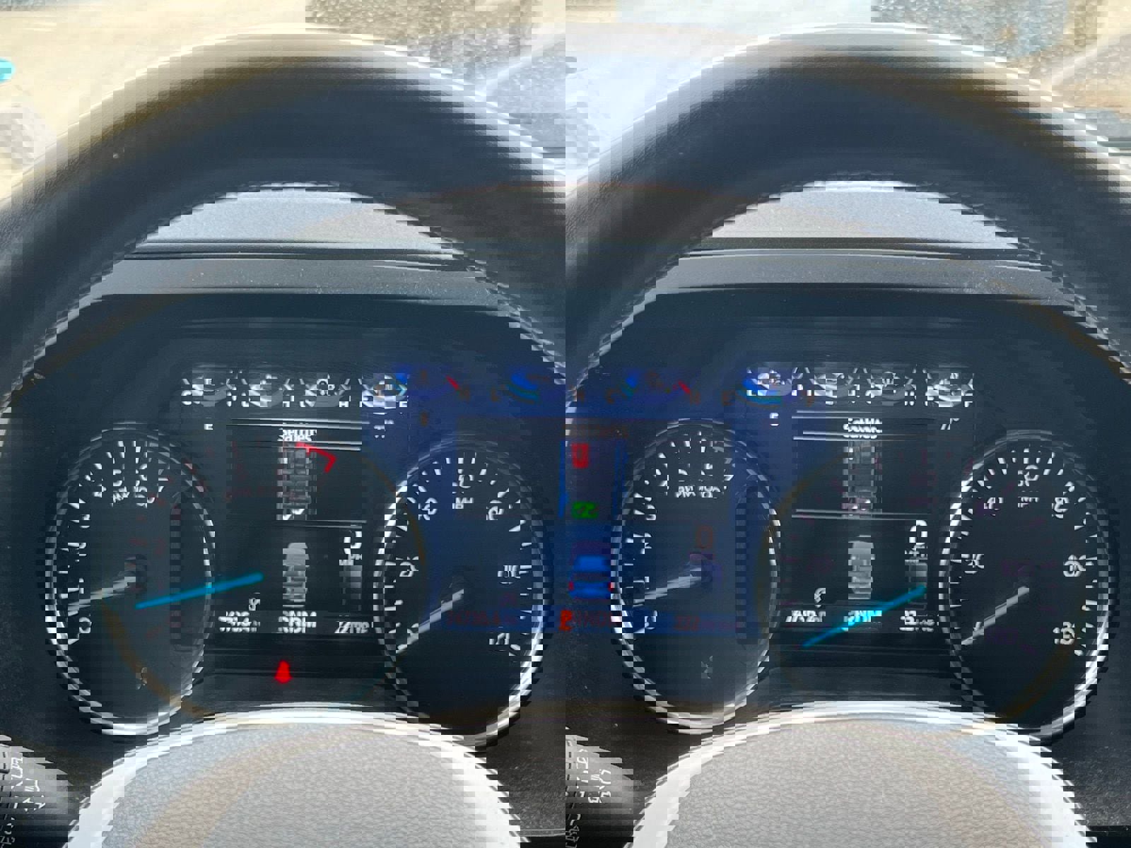 Used 2024 Ford Expedition Limited RWD image 35