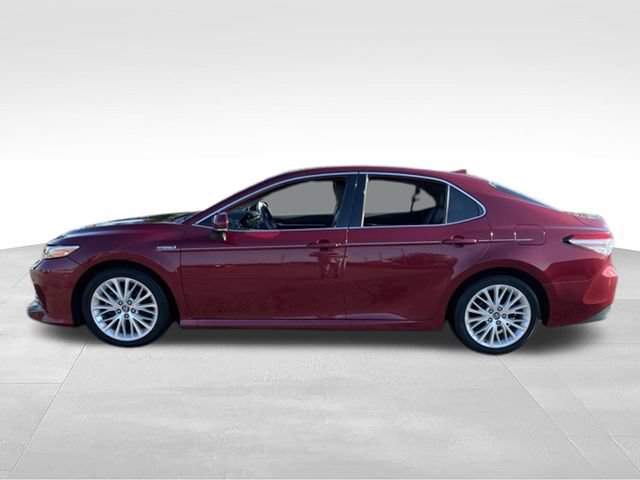 Used 2019 Toyota Camry XLE w/ Driver Assist Package FWD image 4