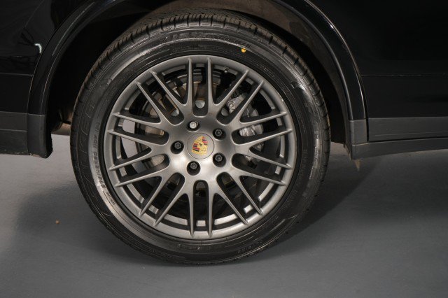 Used 2018 Porsche Cayenne Platinum Edition AWD/4WD image 62