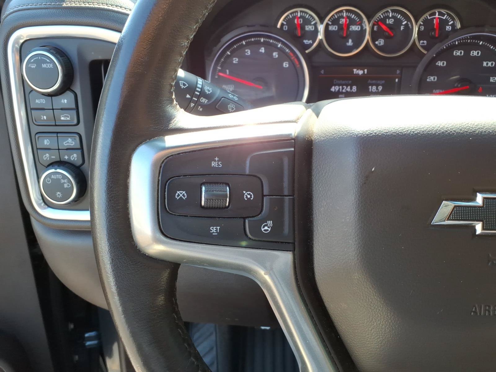 Used 2020 Chevrolet Silverado 1500 RST w/ Texas Edition AWD/4WD image 10