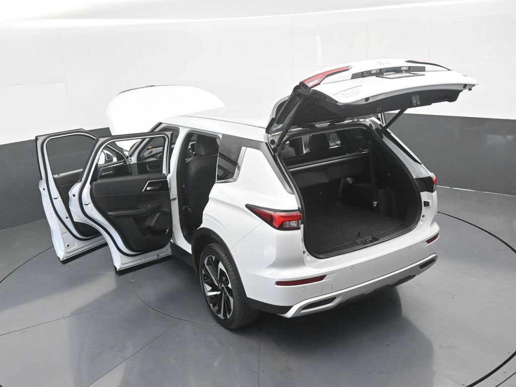 Used 2022 Mitsubishi Outlander SE image 72