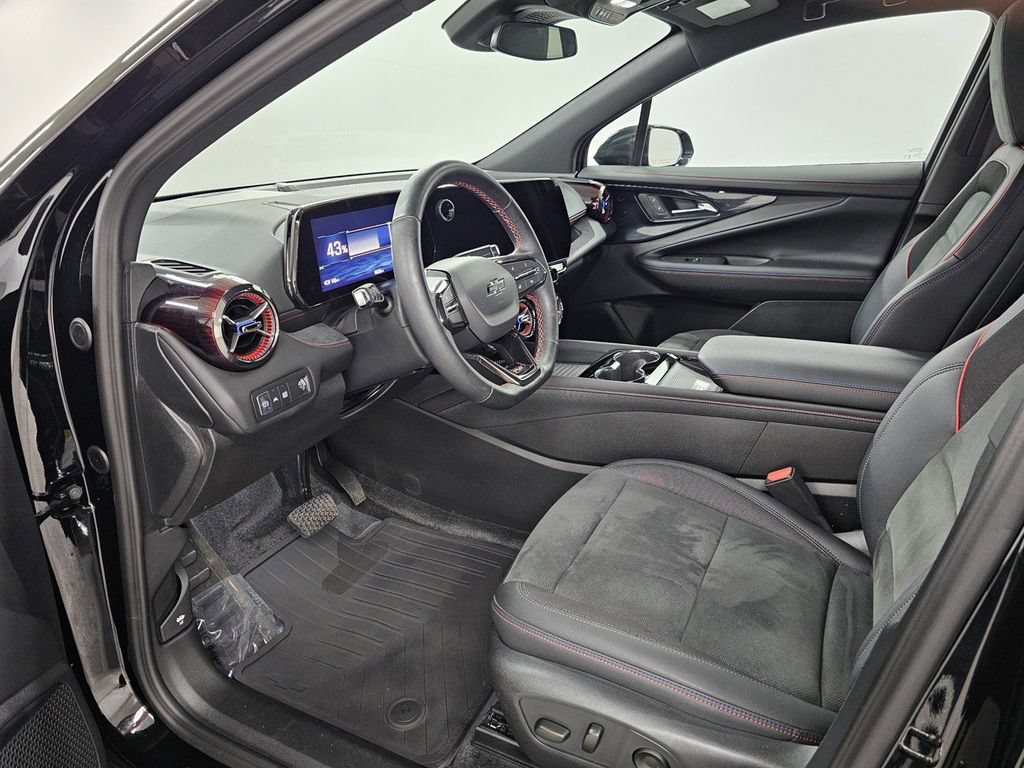 Used 2025 Chevrolet Blazer EV RS AWD/4WD image 14