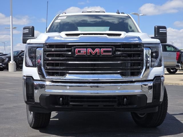 New 2026 GMC Sierra 3500 Pro w/ 1SA Pro Safety Plus Package AWD/4WD image 15